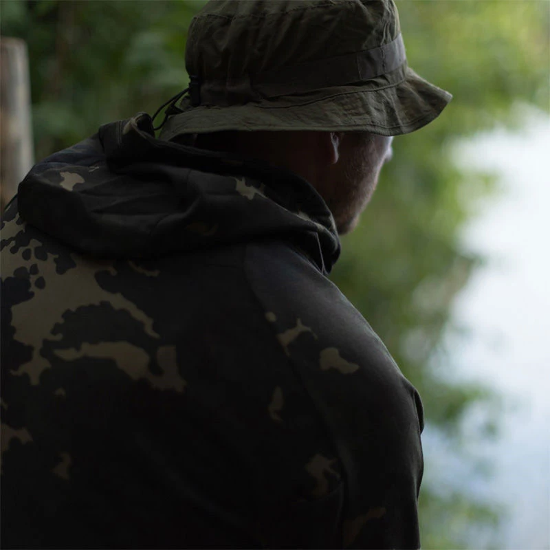 Korda Dark Kamo Lightweight Hoodies